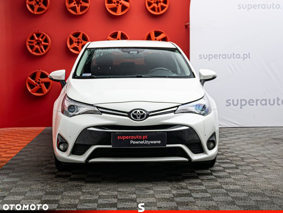 Toyota Avensis - 3