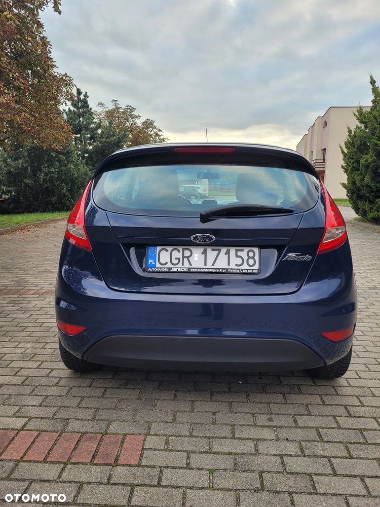 Ford Fiesta 1.25 Ambiente - 14