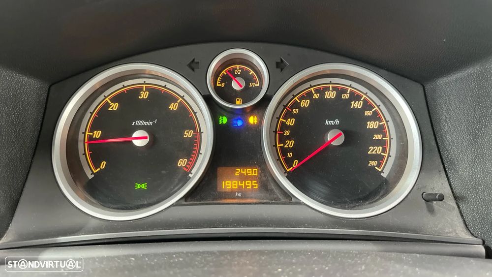 Opel Astra GTC 1.3 CDTI - 6