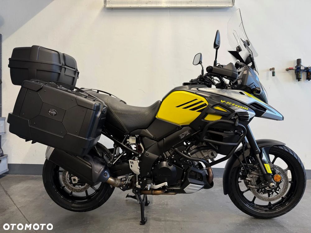 Suzuki V-STROM - 2