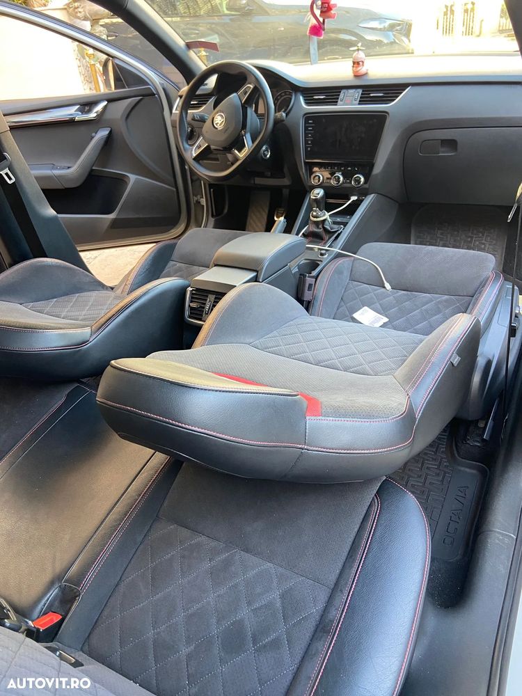 Skoda Octavia 2.0 245 TSI RS - 14