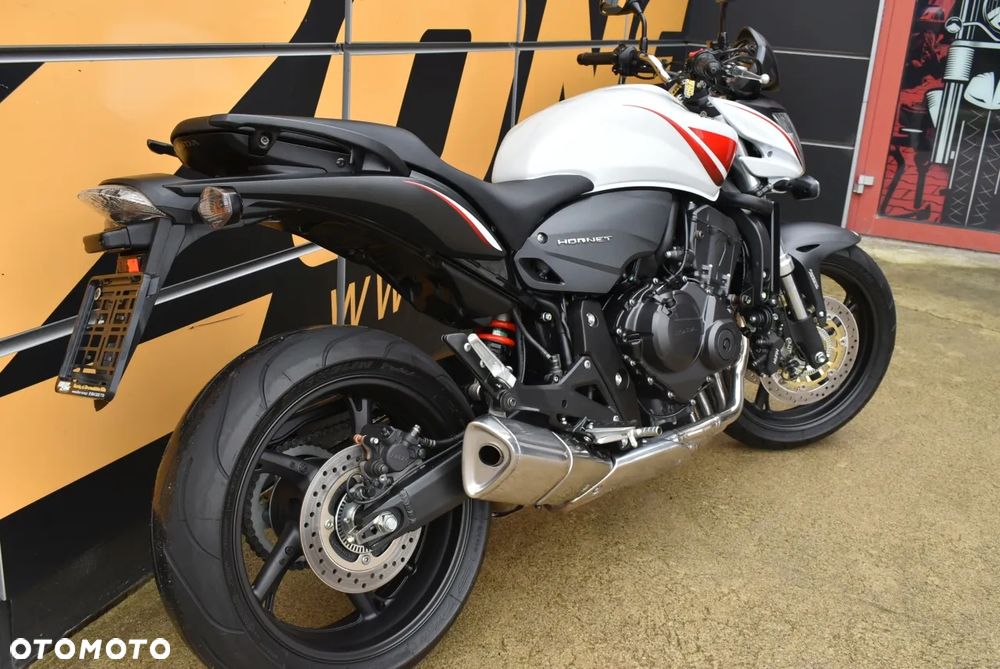 Honda Hornet - 31