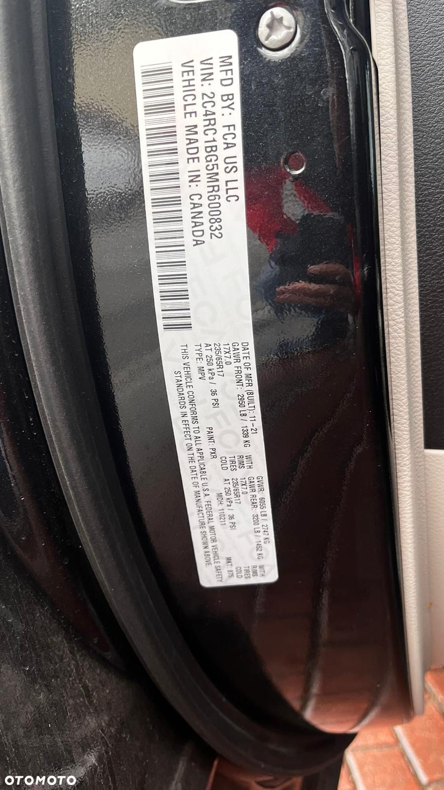 Chrysler Pacifica - 24