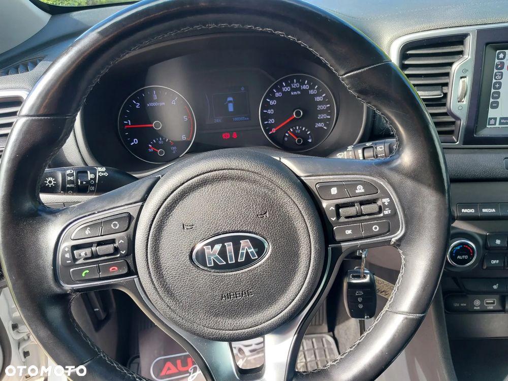 Kia Sportage - 17