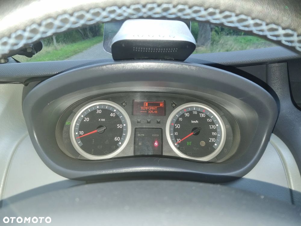 Renault Trafic - 29