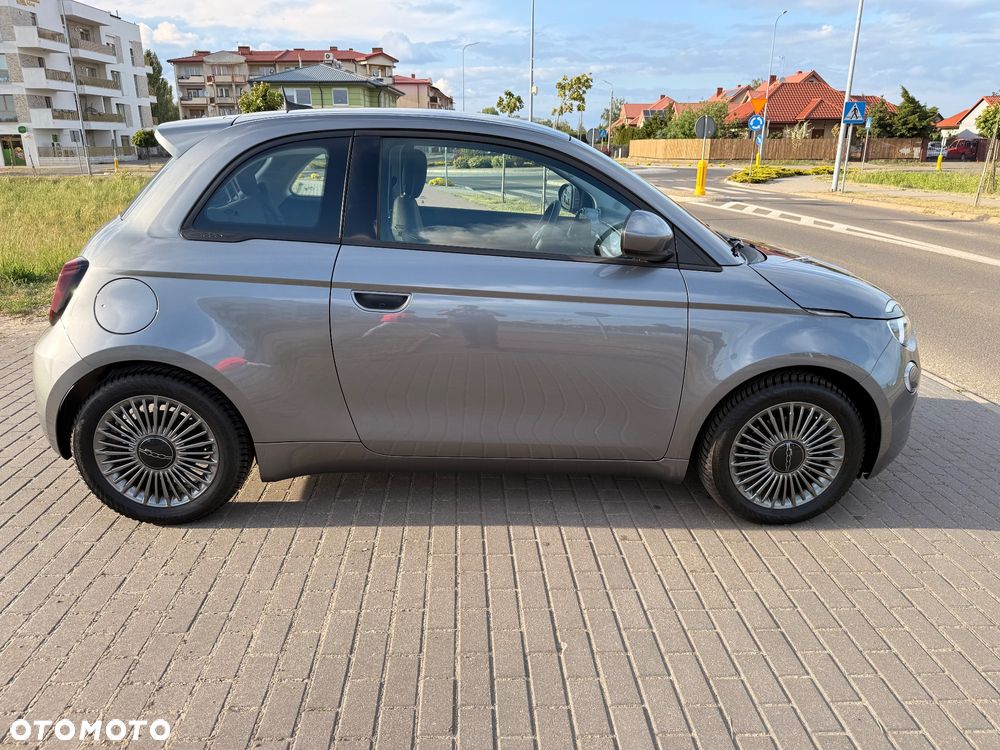 Fiat 500e 42kWh Icon - 9