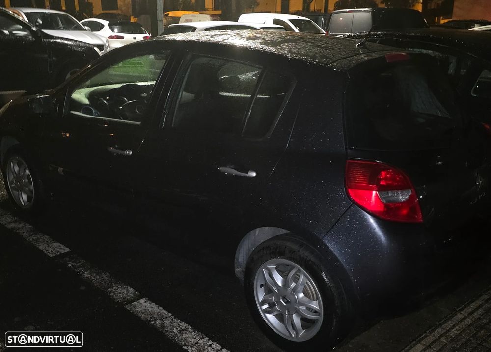 Renault Clio 1.2 16V Dynamique - 3