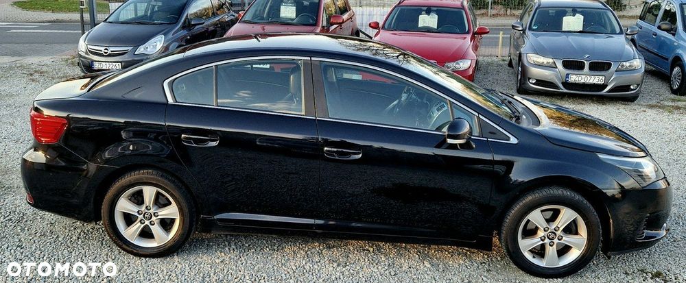 Toyota Avensis 2.0 D-4D Sol - 15