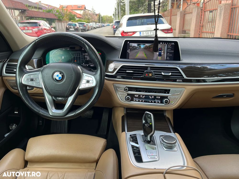 BMW Seria 7 730d xDrive - 14