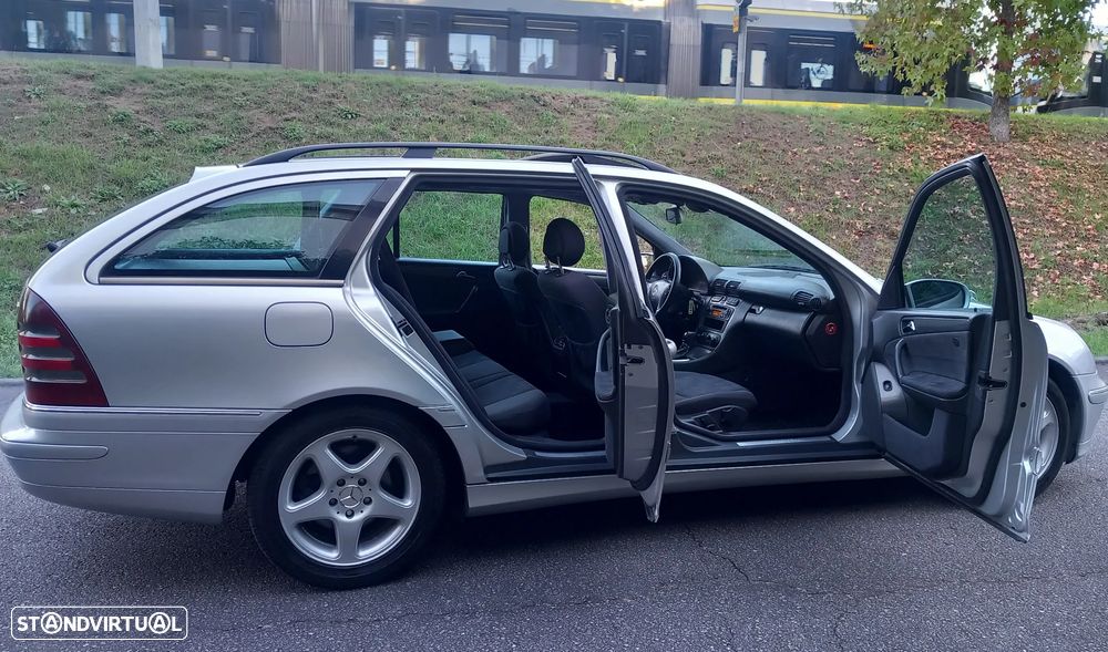 Mercedes-Benz C 220 CDi Avantgarde Aut. - 31
