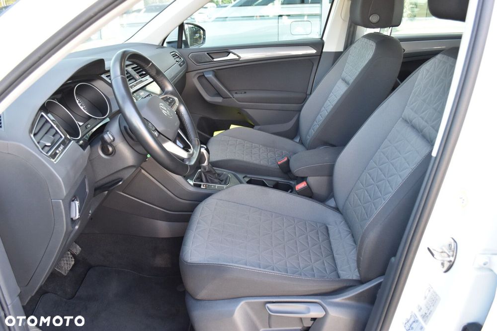 Volkswagen Tiguan 2.0 TDI SCR Life DSG - 28