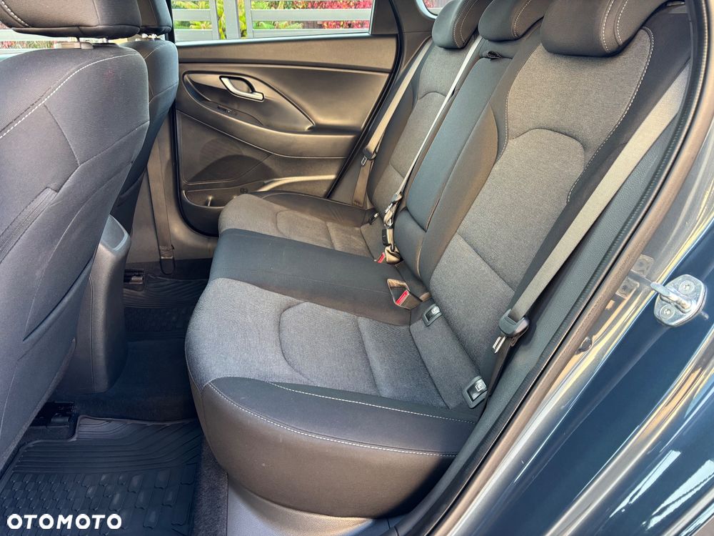 Hyundai i30 1.5 DPI Comfort - 36