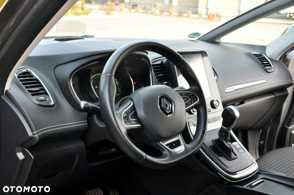 Renault Grand Scenic - 24