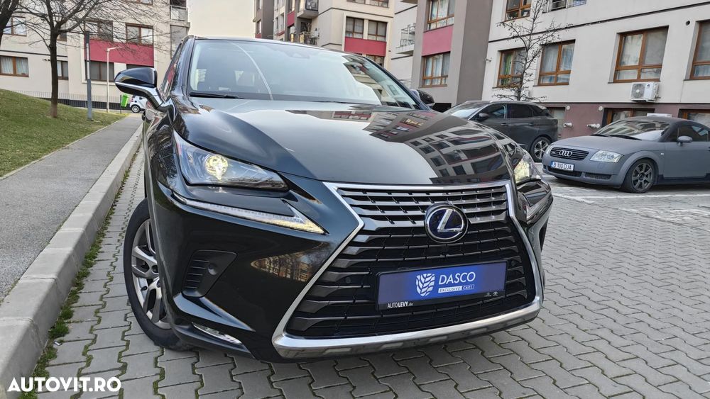 Lexus Seria NX 300h Executive Line - 23