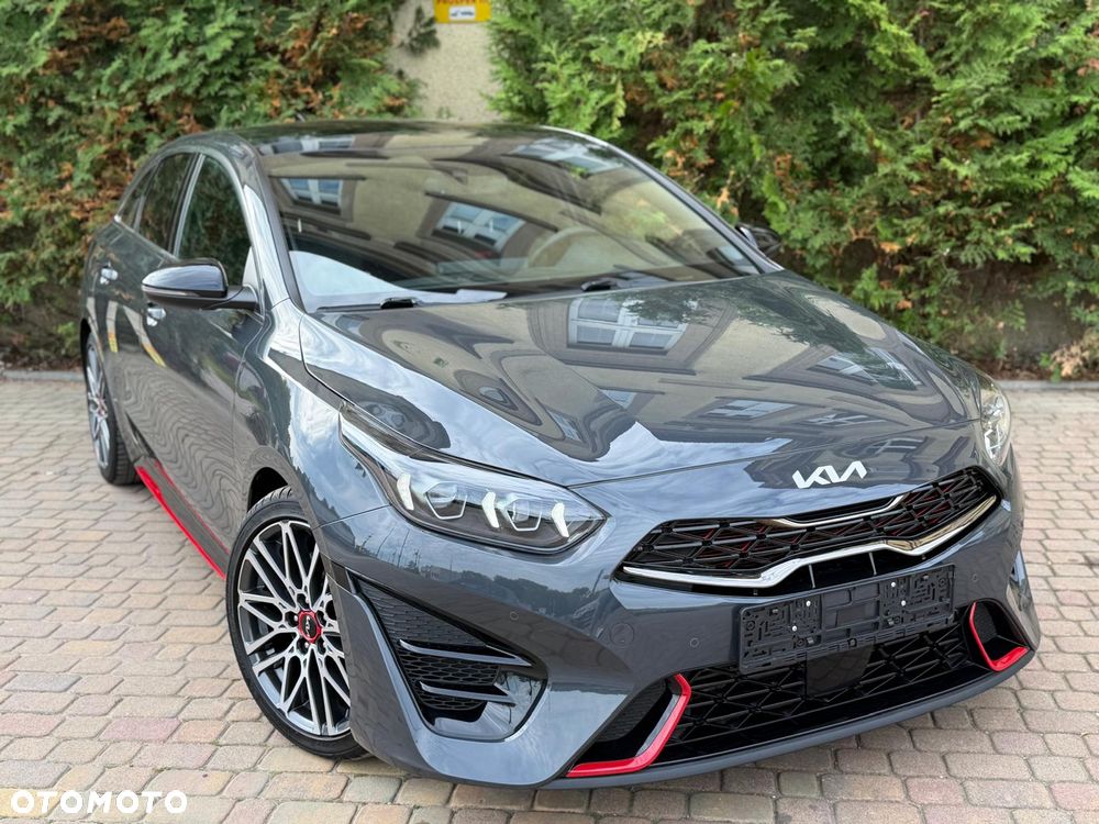 Kia Proceed
