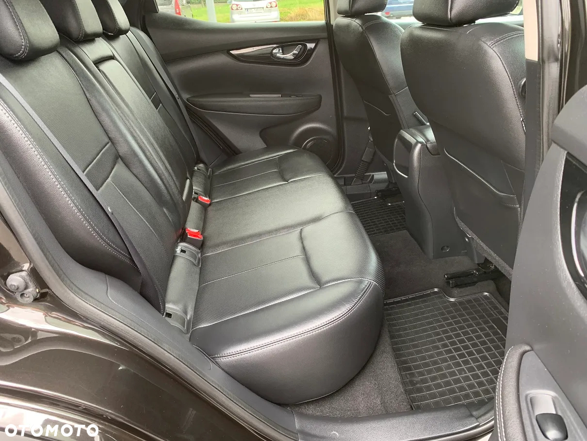 Nissan Qashqai 1.6 DCi Tekna+ - 17