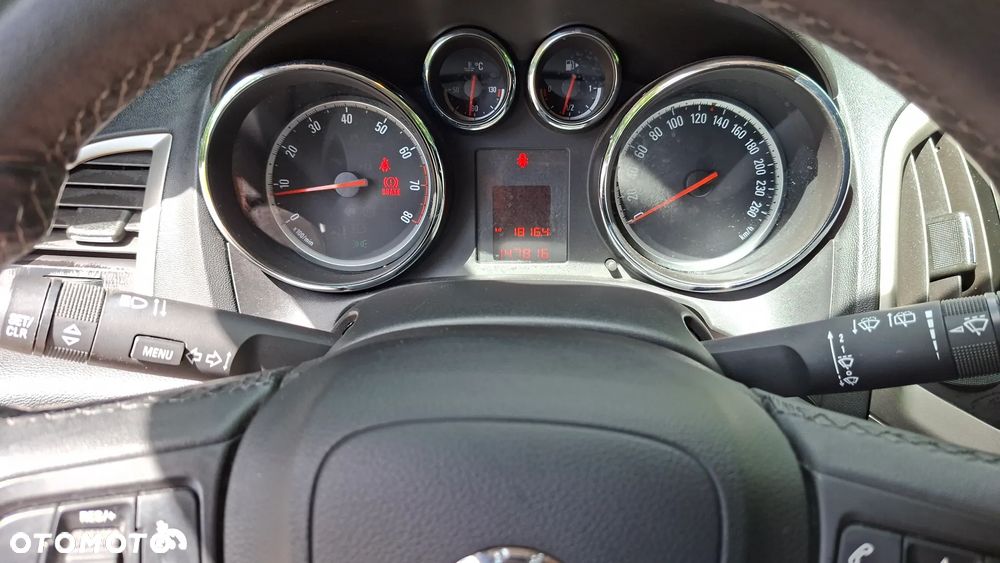 Opel Astra 1.4 Turbo Innovation - 31
