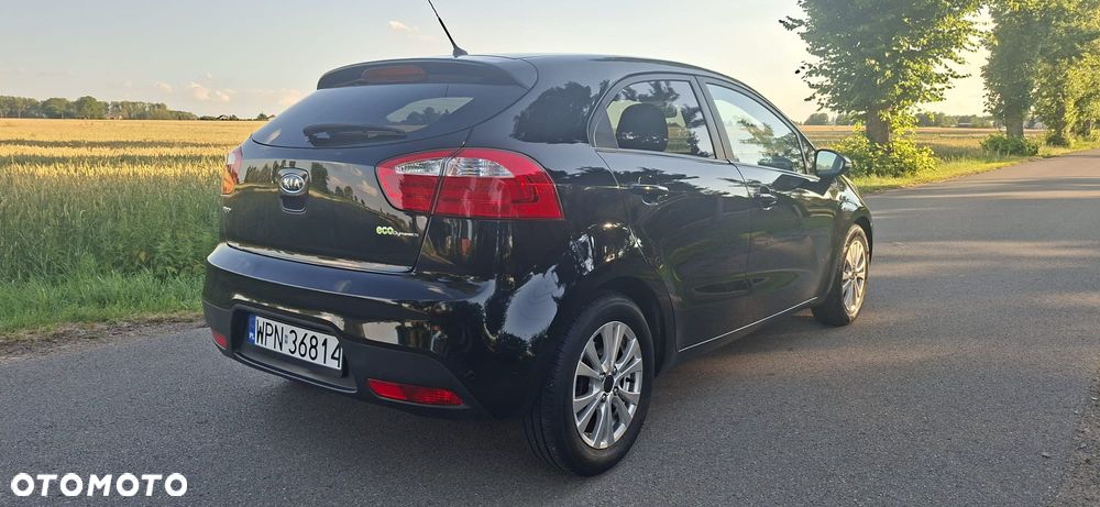 Kia Rio 1.2 Attract - 6