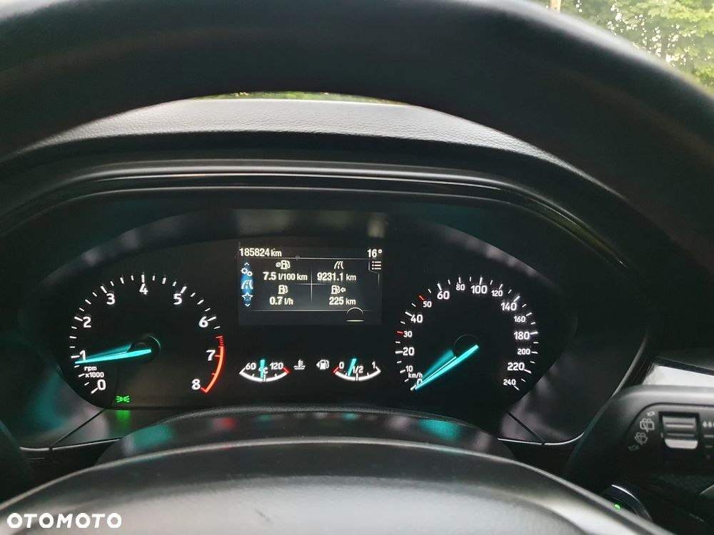 Ford Focus 1.5 EcoBoost STart-Stopp-System ST-LINE - 12