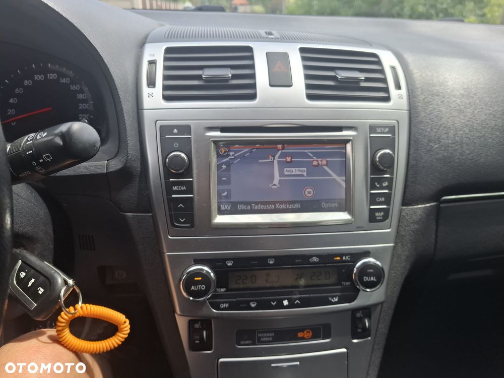 Toyota Avensis Touring Sports 1.8 Multidrive S Business Edition - 13