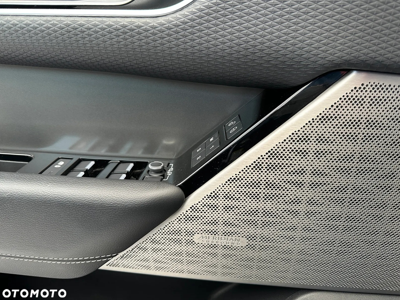 Land Rover Range Rover Velar P250 S - 11