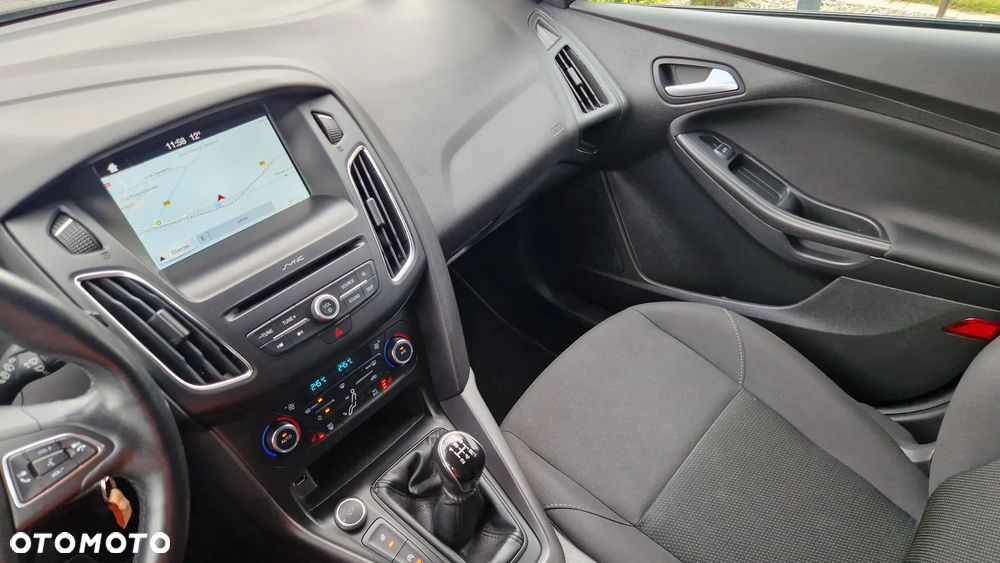 Ford Focus 1.0 EcoBoost Titanium ASS - 14