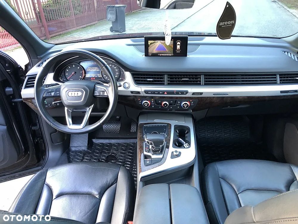 Audi Q7 - 13