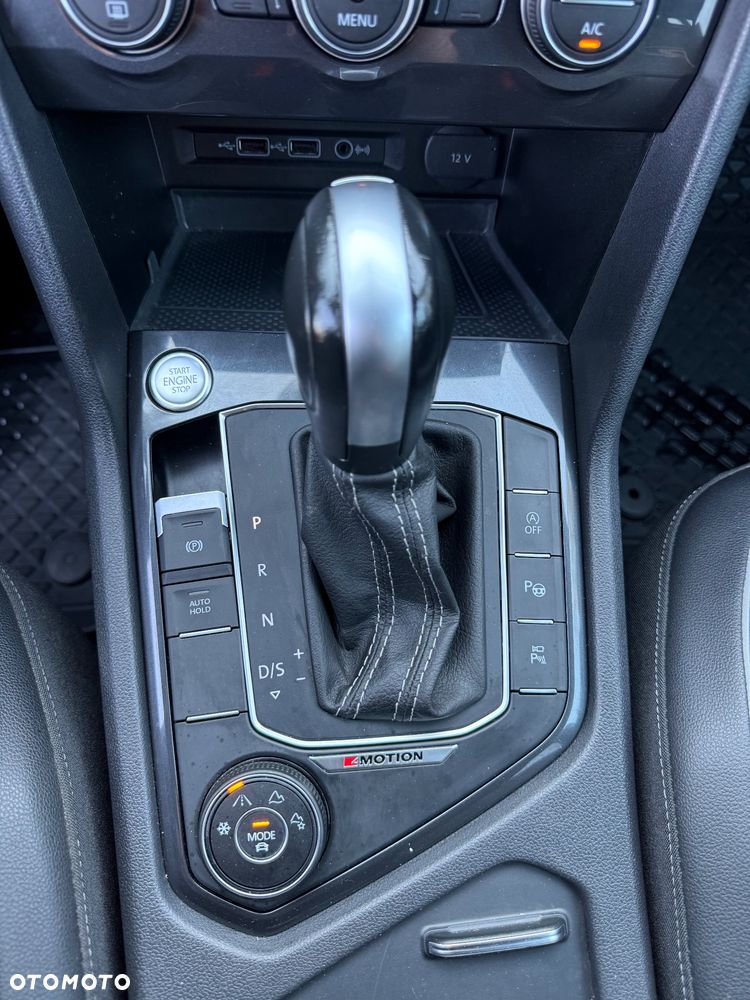 Volkswagen Tiguan Allspace 2.0 TDI SCR 4Motion DSG Highline - 16