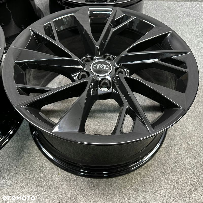 KOMPLET FELG AUDI A5 8W 8W0 S-LINE 18'' 8W0601025FM 18 - 4