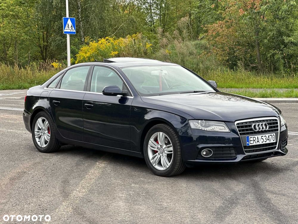 Audi A4 Limousine - 3