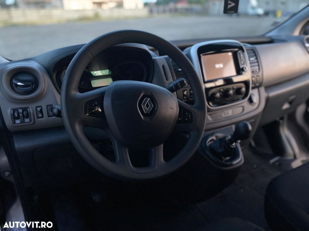 Renault Trafic - 6