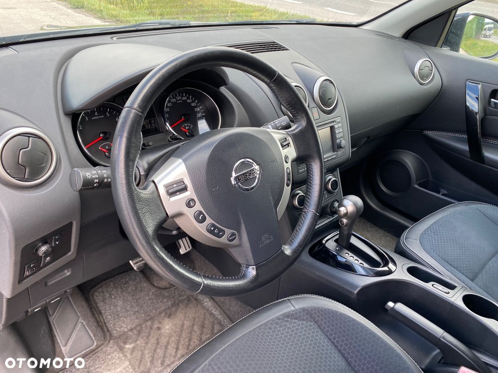 Nissan Qashqai - 24