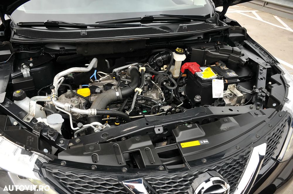Nissan Qashqai 1.2 DIG-T Xtronic TEKNA - 25