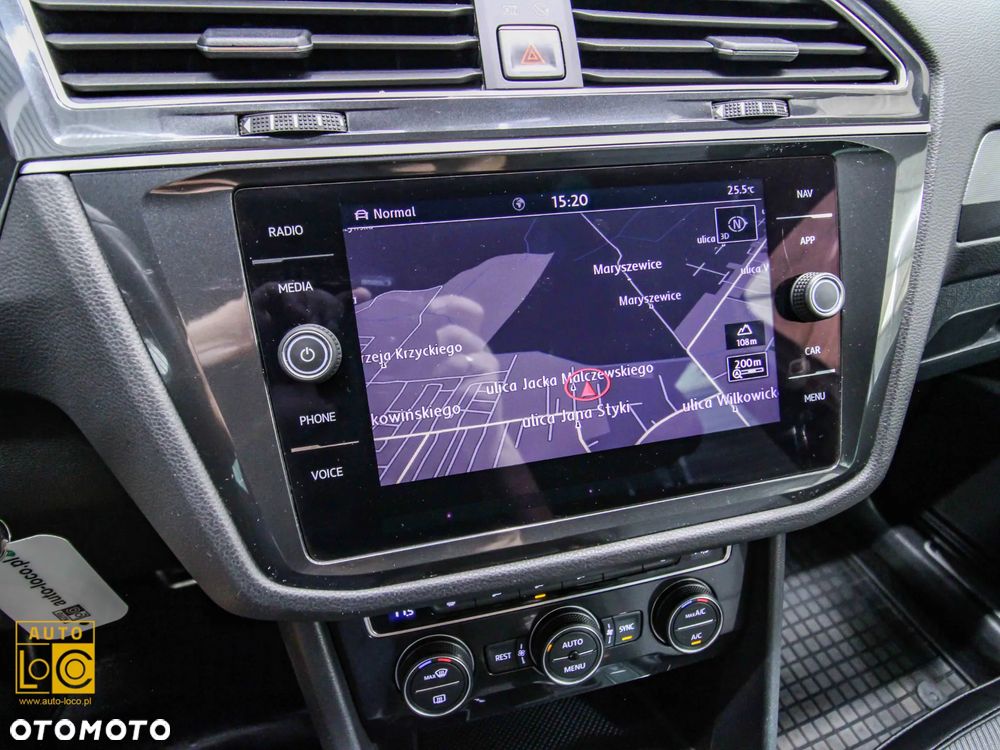 Volkswagen Tiguan 2.0 TDI SCR 4MOTION DSG Highline - 19