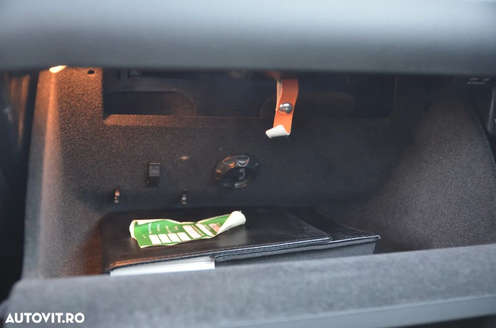 Volkswagen Passat 1.4 TSI Comfortline DSG - 28