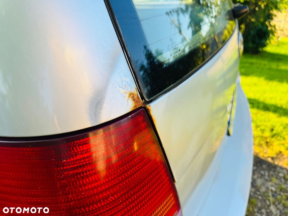 Volkswagen Golf 1.9 TDI 4Mot - 11