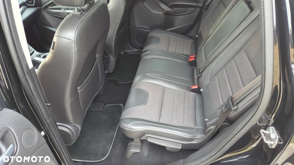 Ford Kuga 2.0 TDCi Titanium S - 23