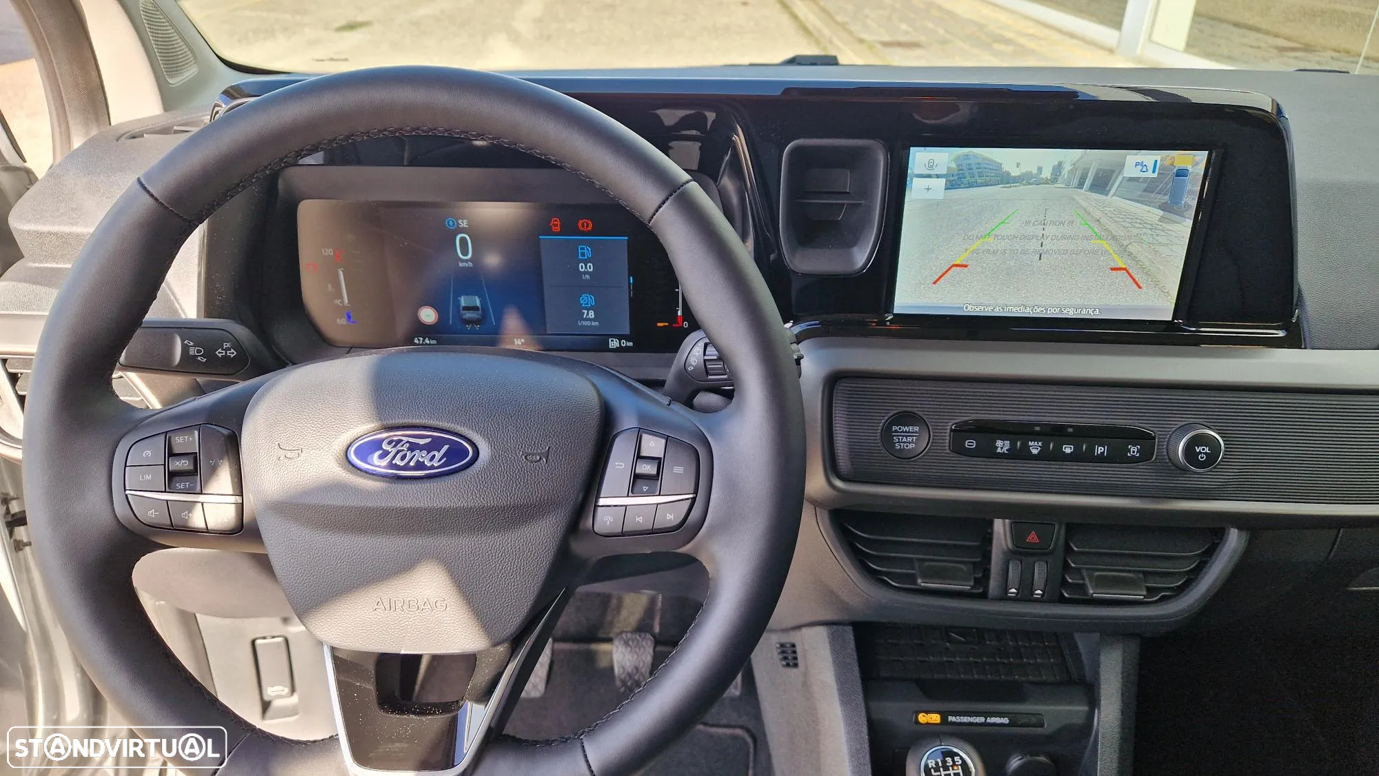 Ford Tourneo Courier 1.0 EcoBoost Titanium - 9