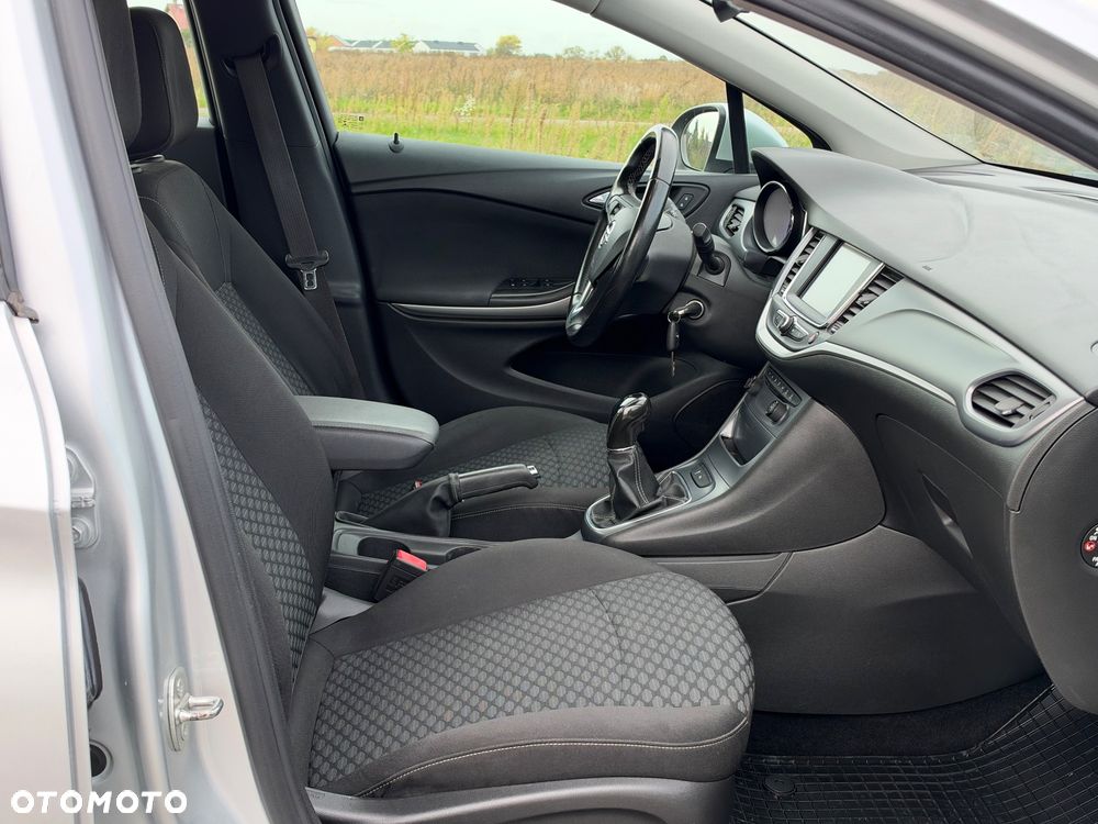Opel Astra 1.6 CDTI Enjoy S&S - 24