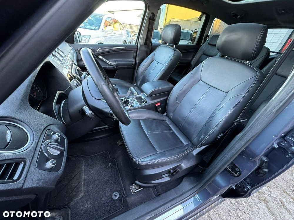 Ford S-Max - 20