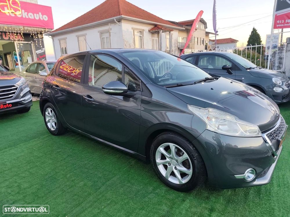 Peugeot 208 1.4 HDi Active - 10