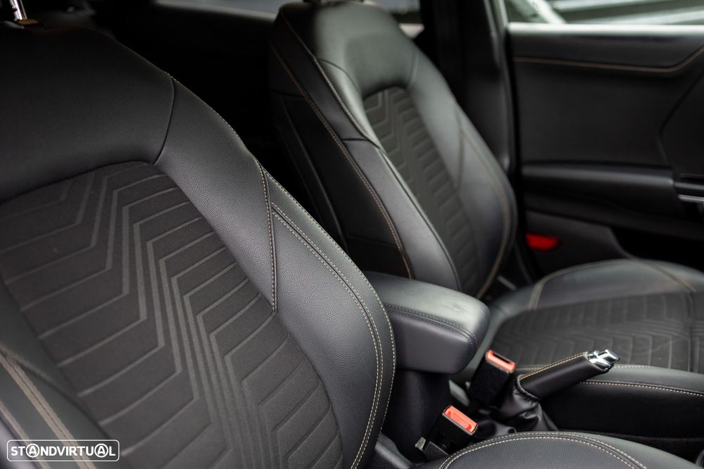 Ford Puma 1.0 EcoBoost MHEV ST-Line X Gold SIP - 37