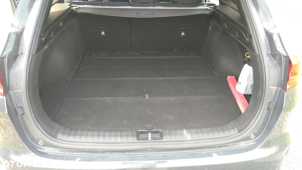 Kia Ceed 1.6 CRDi SCR M - 5