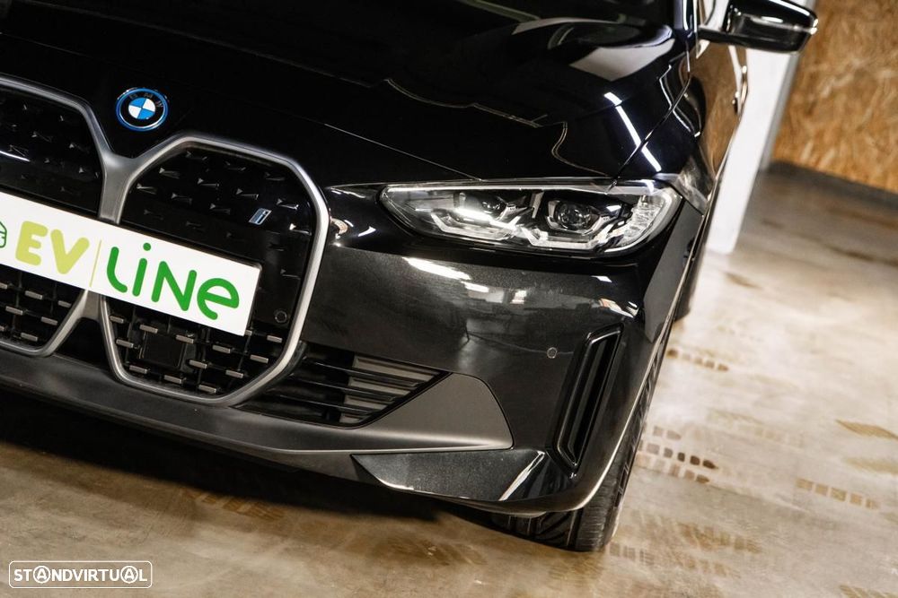 BMW i4 eDrive40 - 14