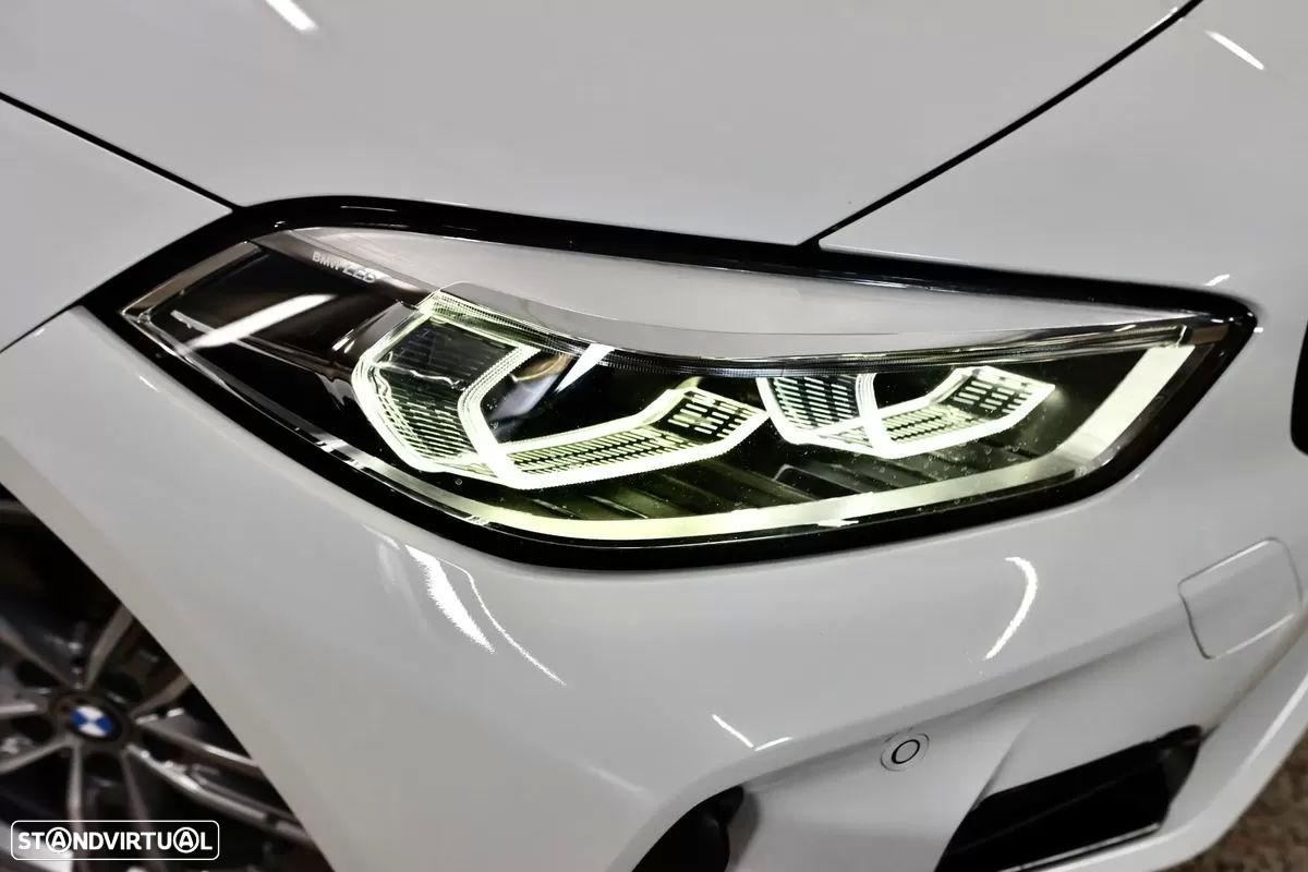 BMW 116 d Pack M Shadow Auto - 4