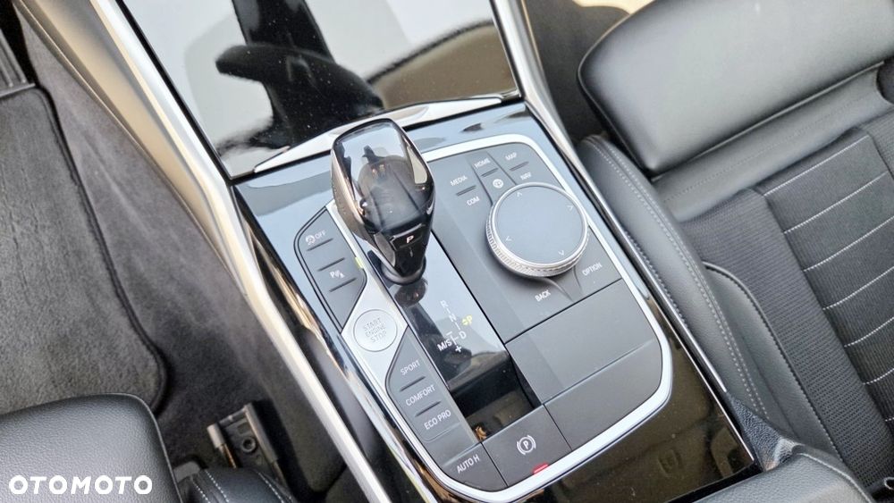 BMW Seria 3 - 29