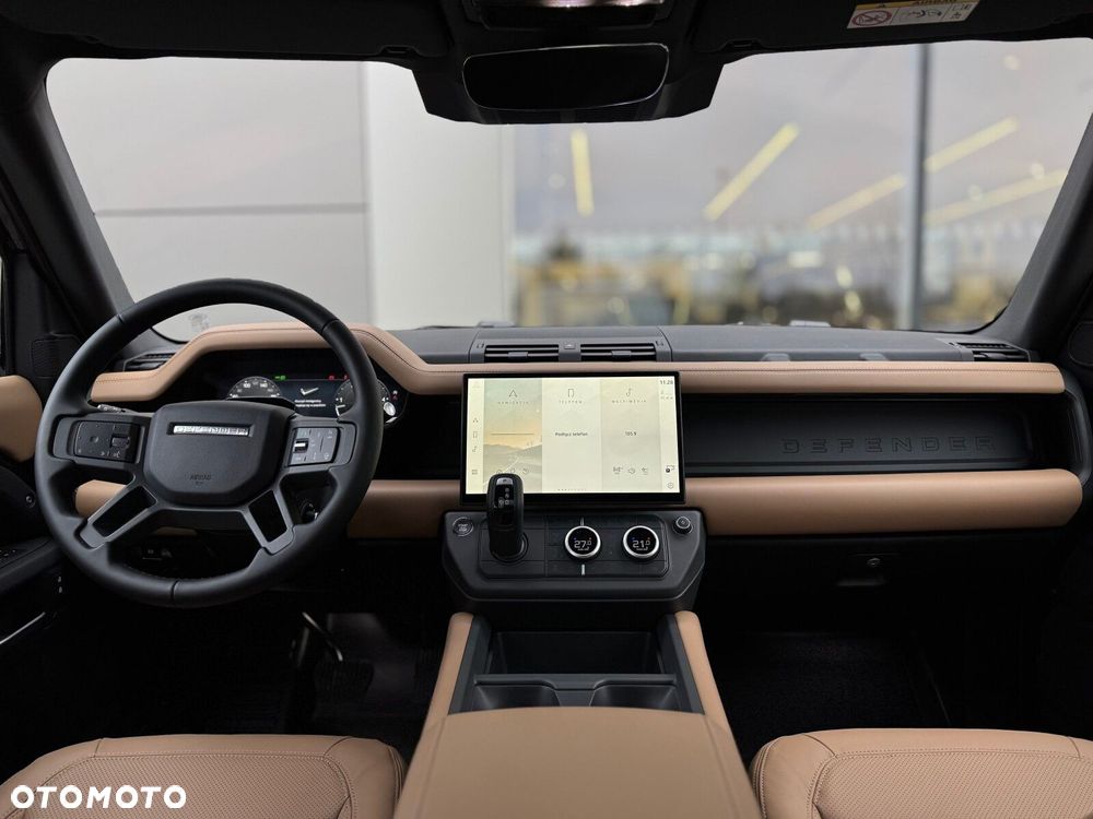 Land Rover Defender - 23