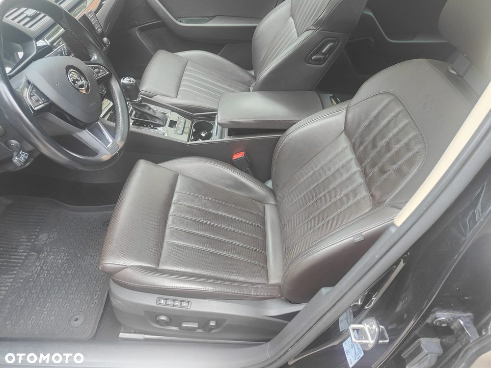 Skoda Superb 2.0 TDI 4x4 L&K DSG - 18