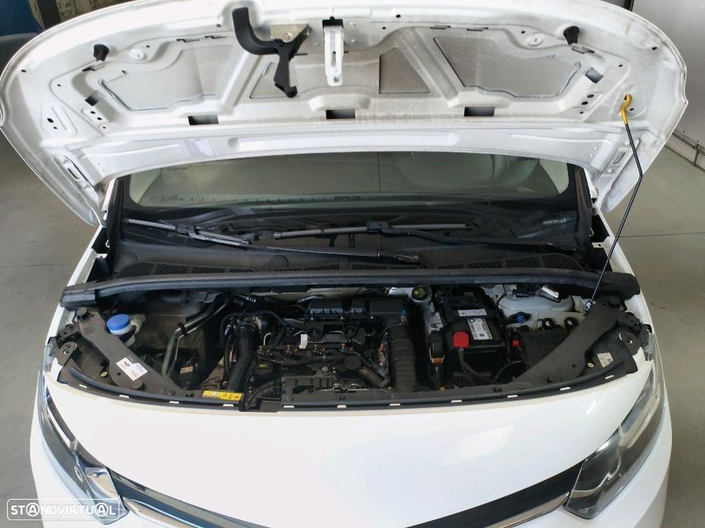 Toyota PROACE CITY LONGA CX.6 V. - 12