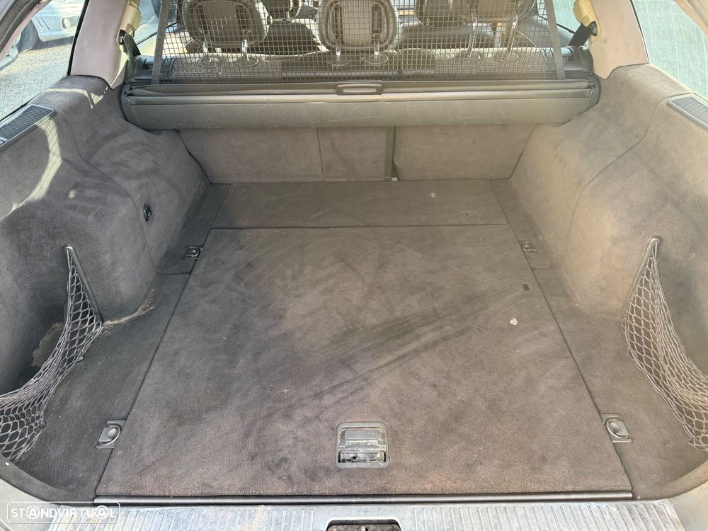 Mercedes-Benz E 220 CDI Avantgarde DPF - 29